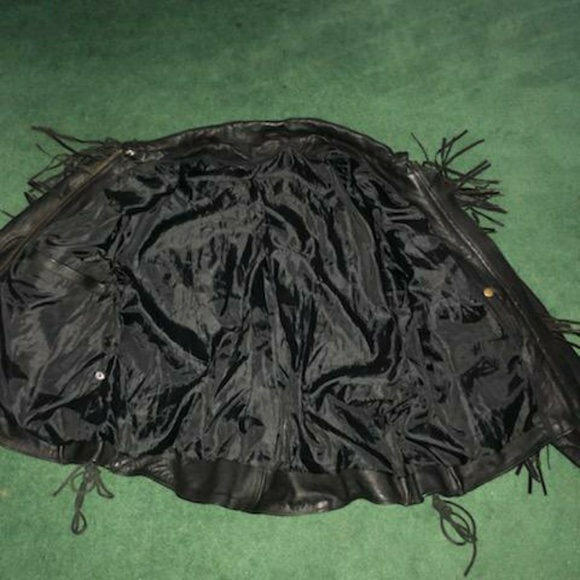 Leather black jacket and vest. - Picture 4 of 5